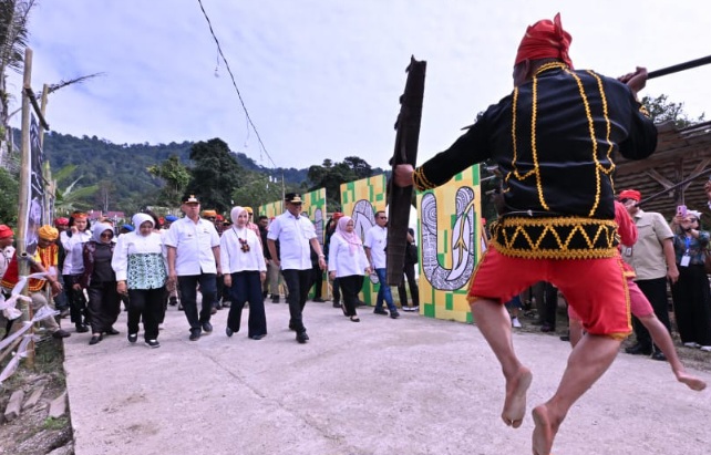 Desa Puroo, Kecamatan Lindu, Kabupaten Sigi 